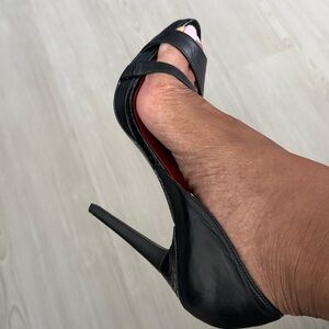 Black Stiletto Heels